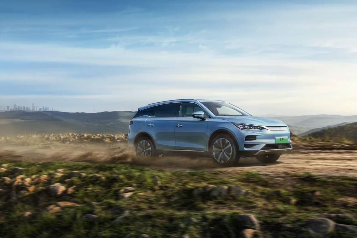 全系標配云輦-C的唐推榮耀版,售價21.98 -26.98萬元香嗎?