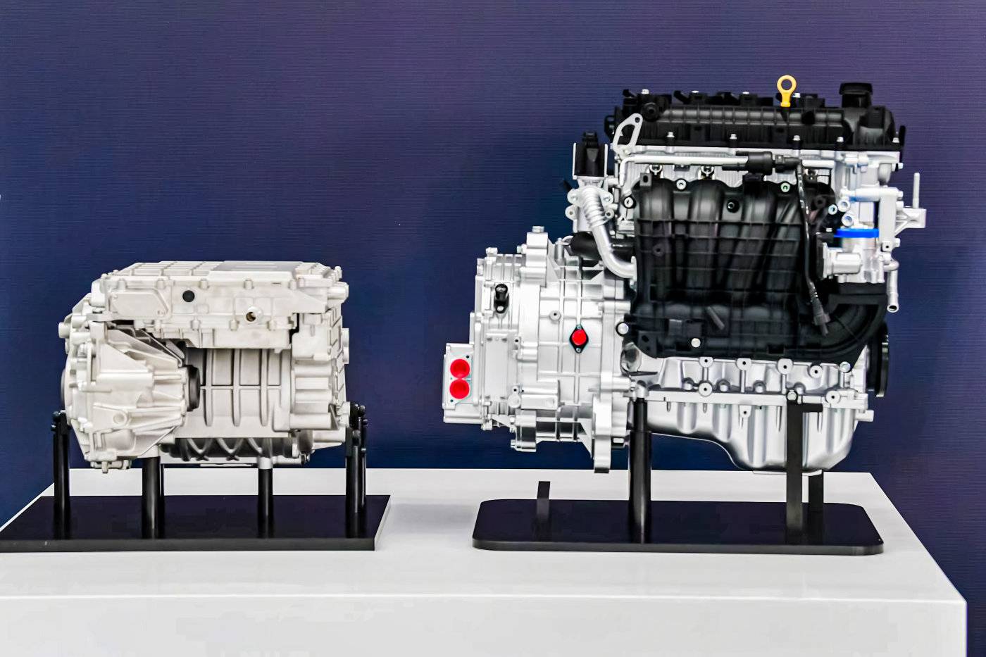 滿足年輕剛需 超級增程SUV哪吒L上市,售價12.99萬元起