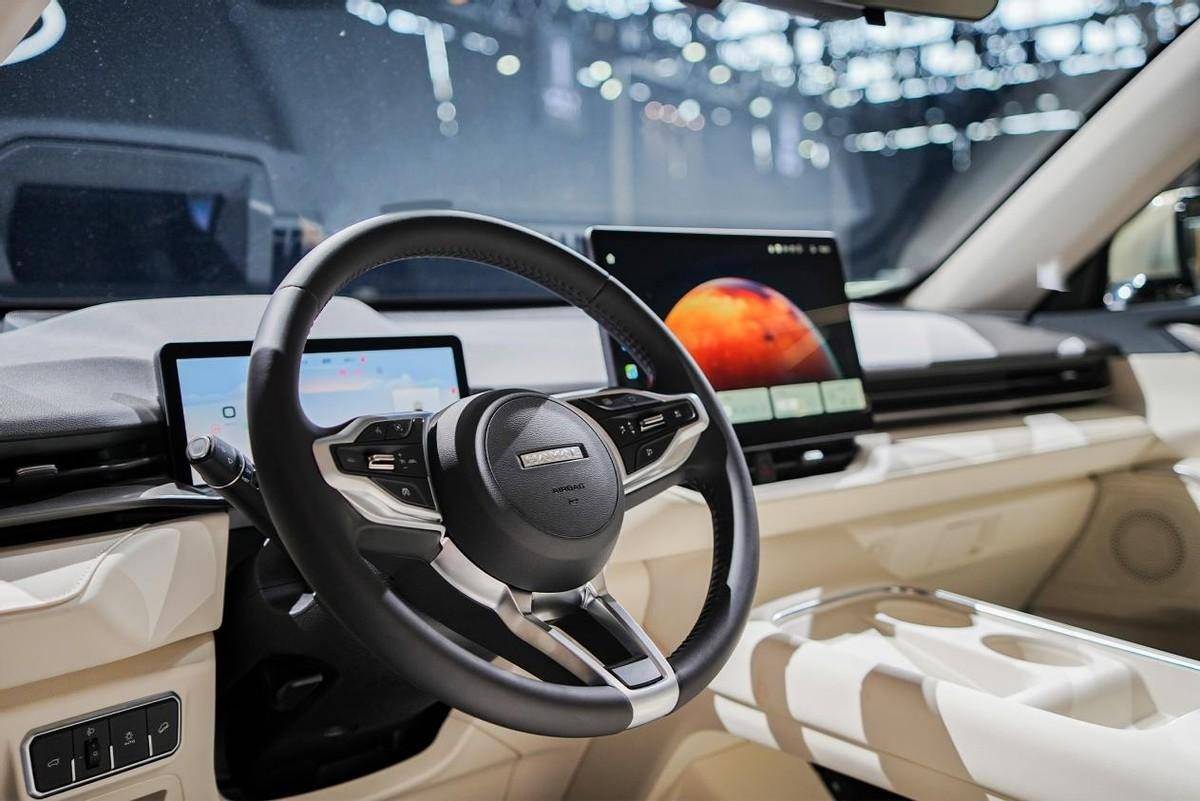 新一代哈弗H6及哈弗H9雙車(chē)全球首秀,哈弗開(kāi)啟H系下一個(gè)黃金時(shí)代!