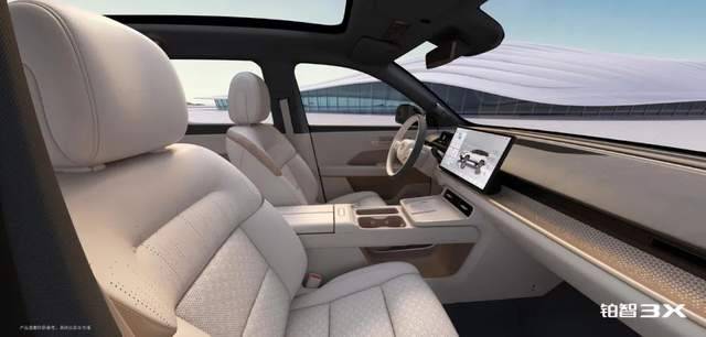 廣汽豐田鉑智品牌第二款新車,全新智能純電SUV鉑智3X亮相北京車展