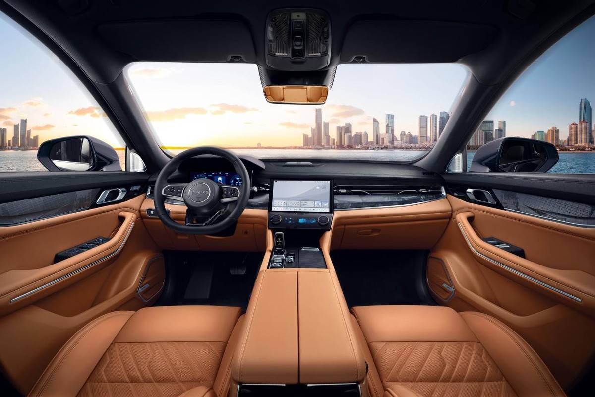 領克09四驅全球版和漢蘭達,誰是家庭越野出游的理想選擇?