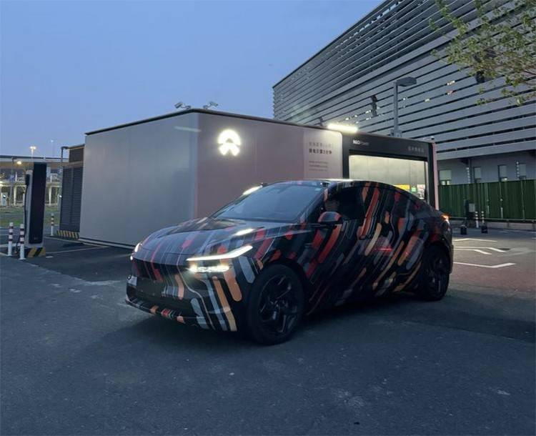 要買Model Y的可以再等等,3款自主對標產品來了!