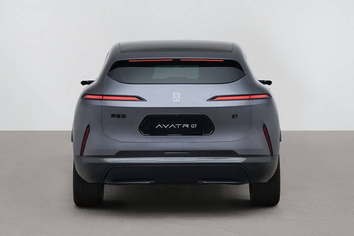 純電/增程可選,阿維塔07官圖發布,或25萬起售
