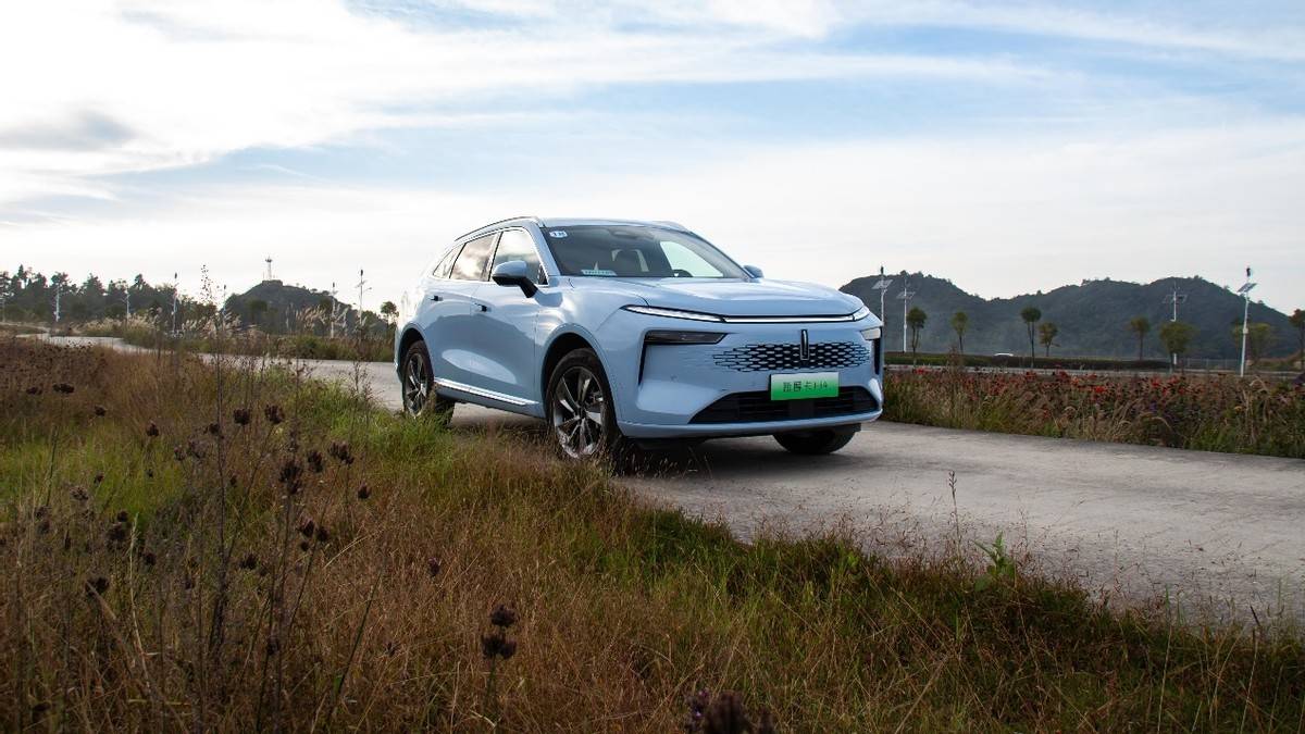 雙電機(jī)加持,4.7秒破百,摩卡Hi4終于來了!