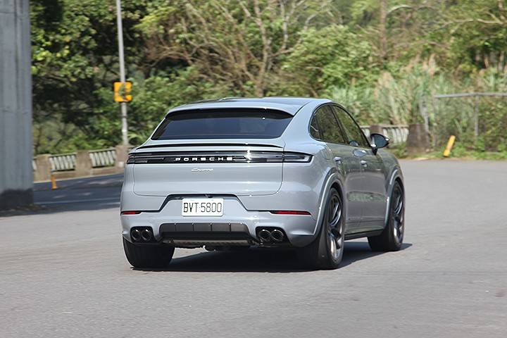 還剩多少魅力?試駕保時捷改款Cayenne Coupé