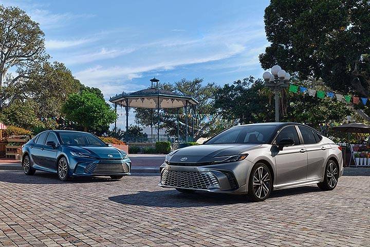 想買雷克薩斯ES最好等等?大改款10月就來了