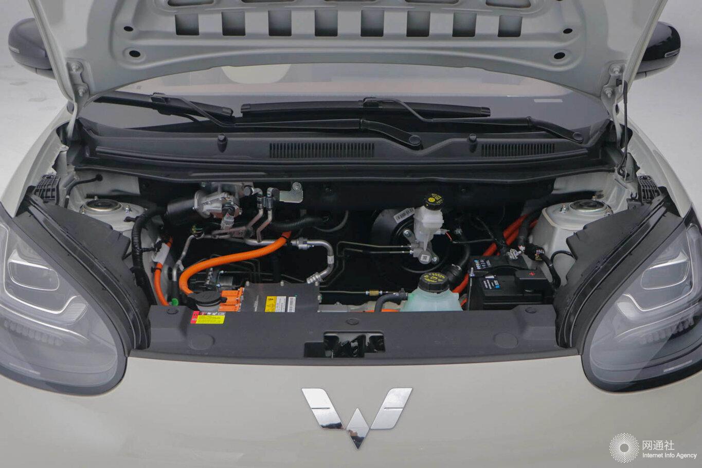 五菱繽果在泰國正式上市 售價419000-449000泰銖