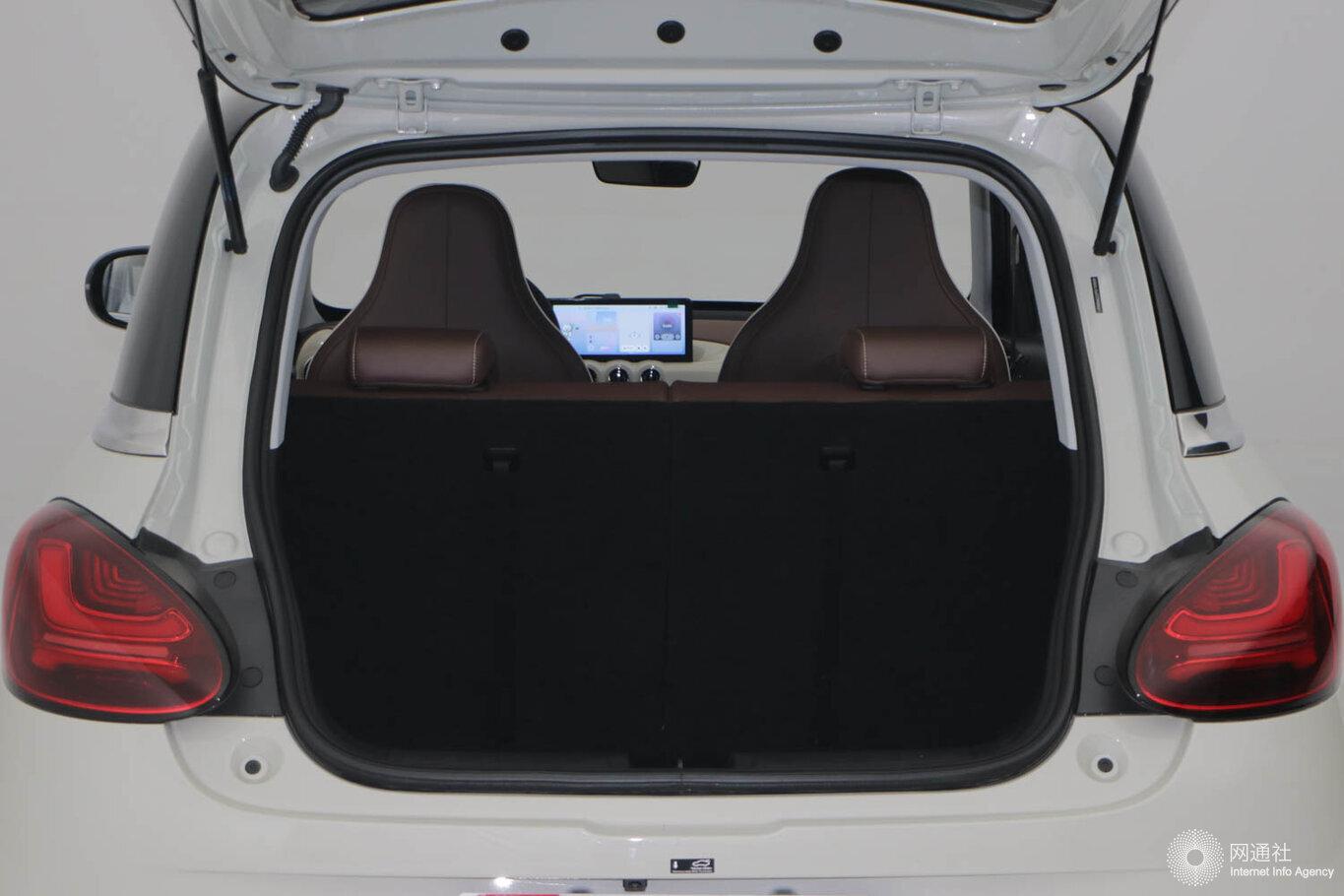 五菱繽果在泰國正式上市 售價419000-449000泰銖