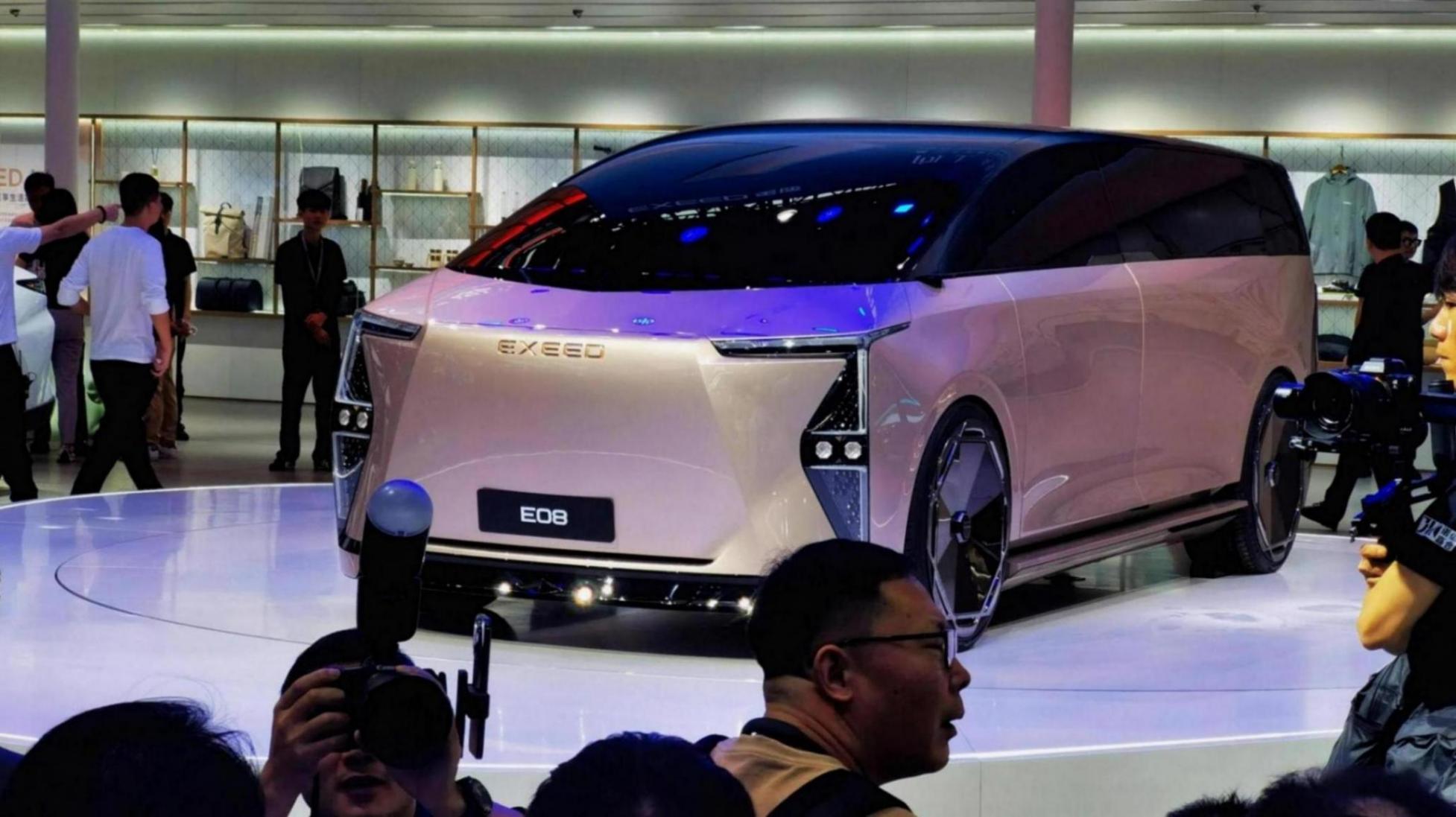 星紀元E08:中國埃爾法,奇瑞“新門面”