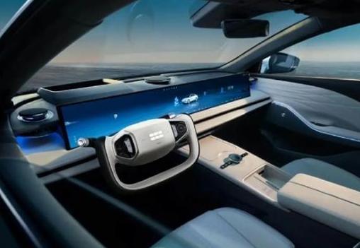 廣州車展新能源風(fēng)頭強勁，燃油車關(guān)注度下滑，大眾轉(zhuǎn)型新勢力-有駕