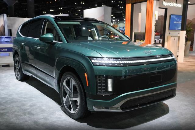 現代純電中大型SUV，6/7座可選，小鵬G9同級，明年上市-有駕