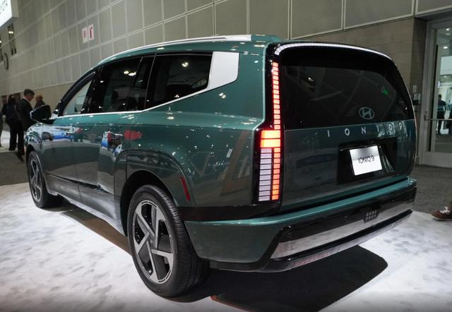 現代純電中大型SUV，6/7座可選，小鵬G9同級，明年上市-有駕