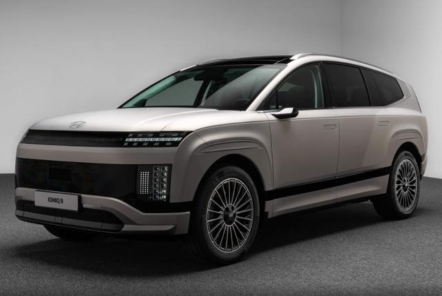 現代純電中大型SUV，6/7座可選，小鵬G9同級，明年上市-有駕