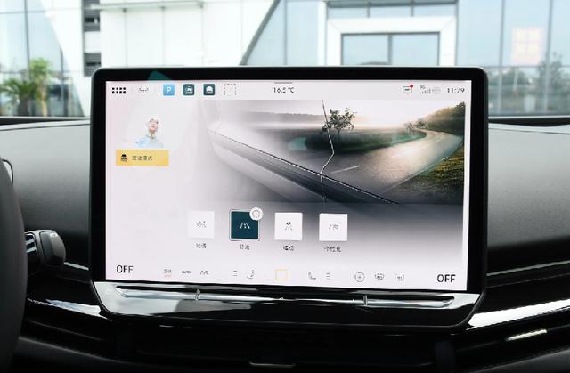 一臺有趣的大眾純電SUV，優惠后16.99萬起售，7.7秒破百-有駕