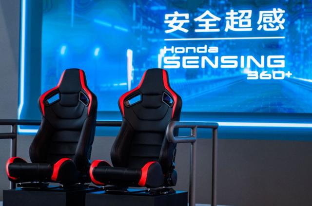 現(xiàn)實版初號機!廣汽本田P7智能滿載,這波操作太秀了!-有駕 現(xiàn)實版初號機!廣汽本田P7智能滿載,這波操作太秀了!-有駕