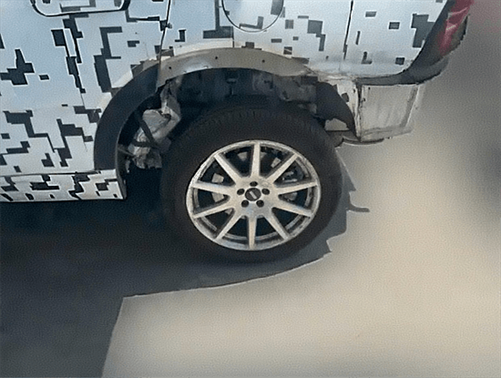 或基于藍山打造 魏牌全新旗艦SUV諜照曝光