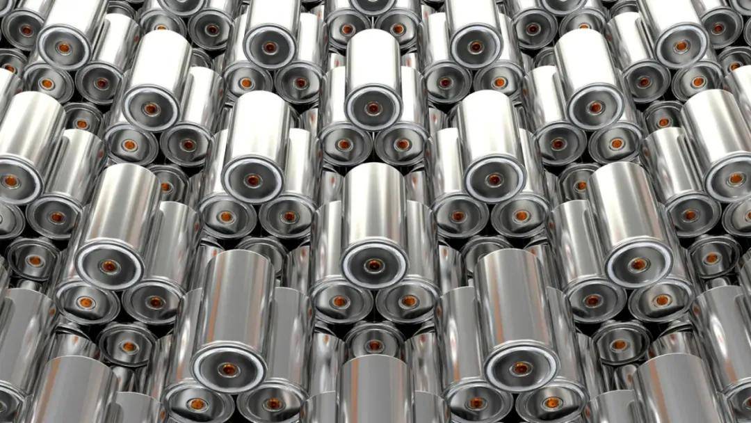 固態(tài)電池、打針補(bǔ)液,誰是鋰電池的未來良方?