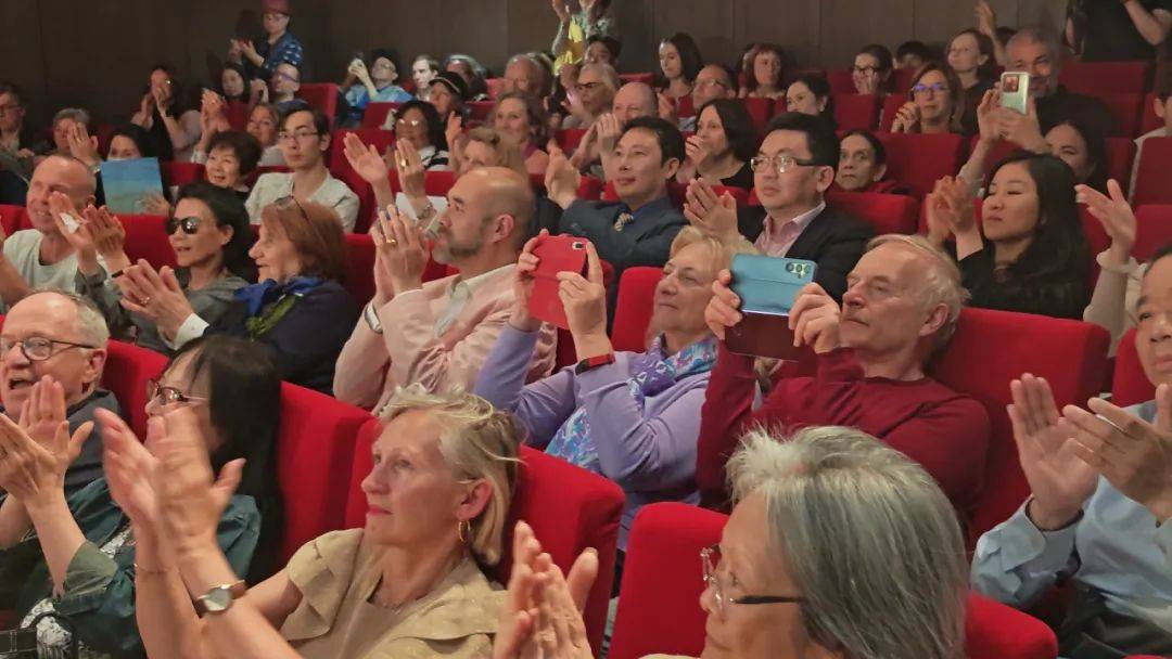 “對話·知音——夏之清風”中央民族樂團專場音樂會 在巴黎中國文化中心成功舉辦