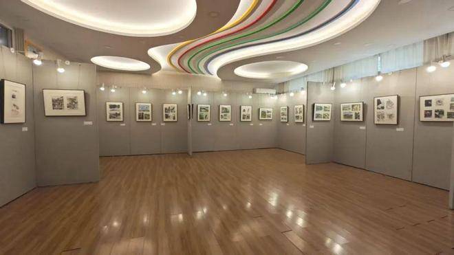 筆尖下的徽州|央美實驗學校高一年級研學寫生作品展