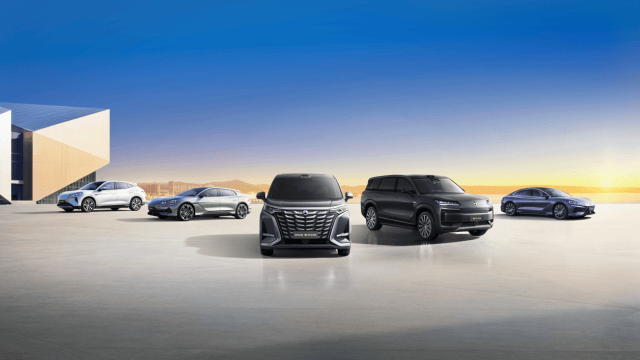 媲美L4級,騰勢汽車亮出智能泊車再也不慌的秘訣