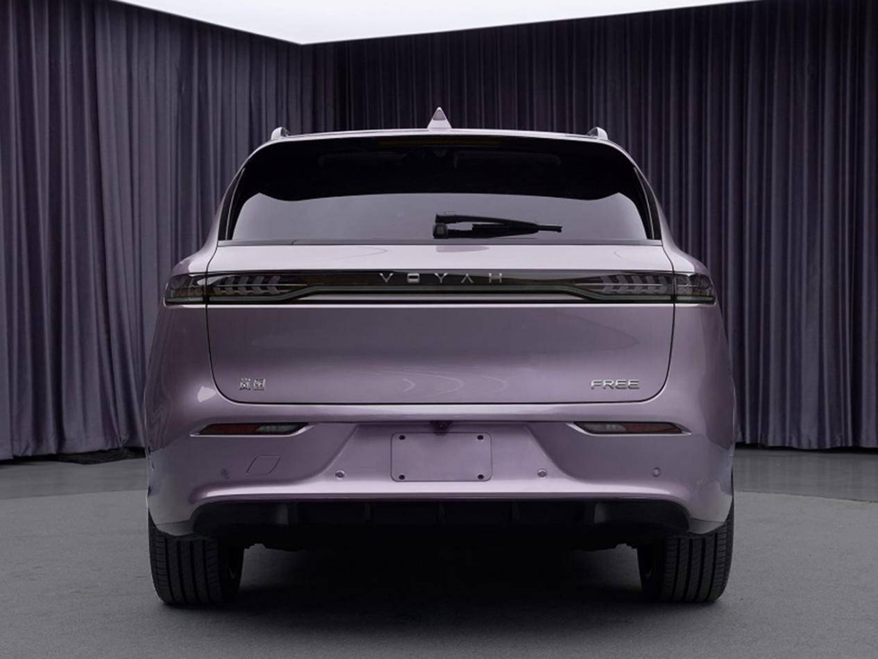 20萬(wàn)出頭智駕天花板,它能否贏過(guò)理想L7