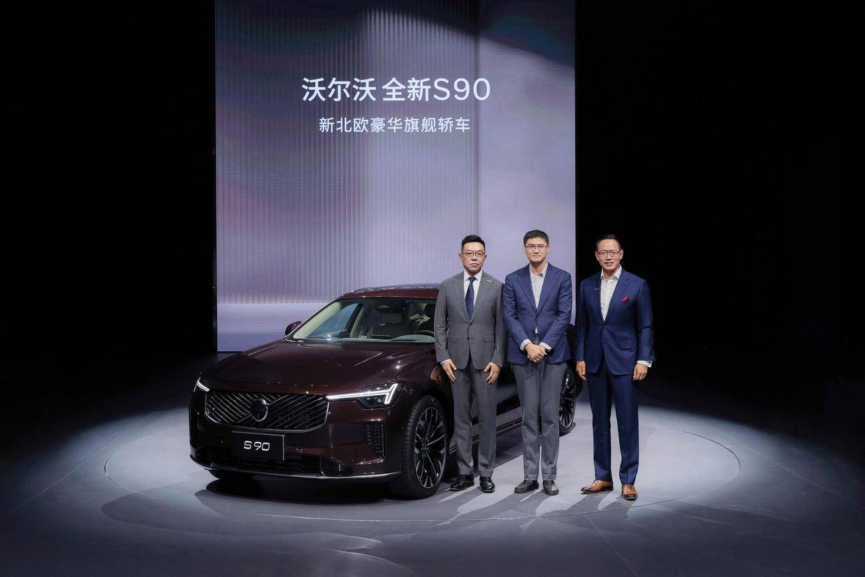 袁小林如何為沃爾沃定價戰(zhàn)降溫:拒絕犧牲安全換銷量