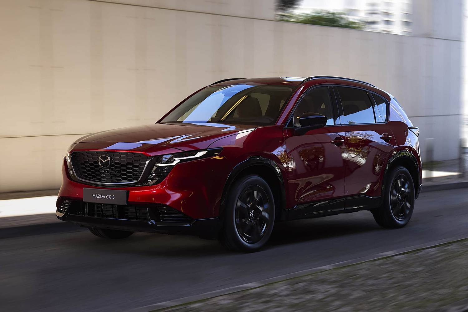 搭載2.5L輕混動力 全新馬自達(dá)CX-5官圖發(fā)布