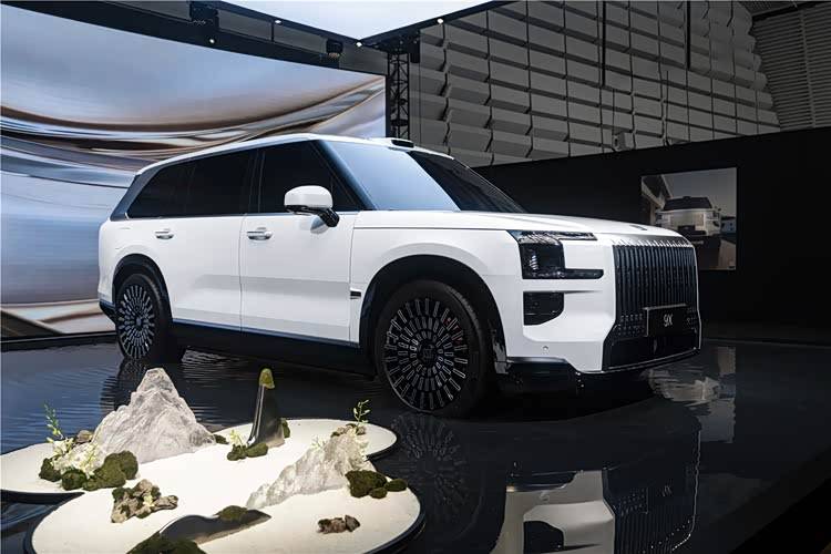 傳統霸榜,新勢力各顯神通,上半年國內車企新格局