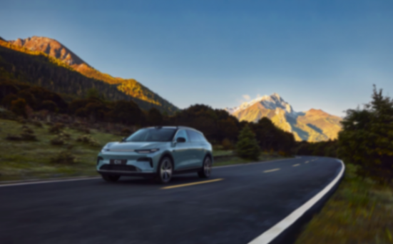 零跑的成功法則:用”慢哲學”跑贏新勢力生死賽