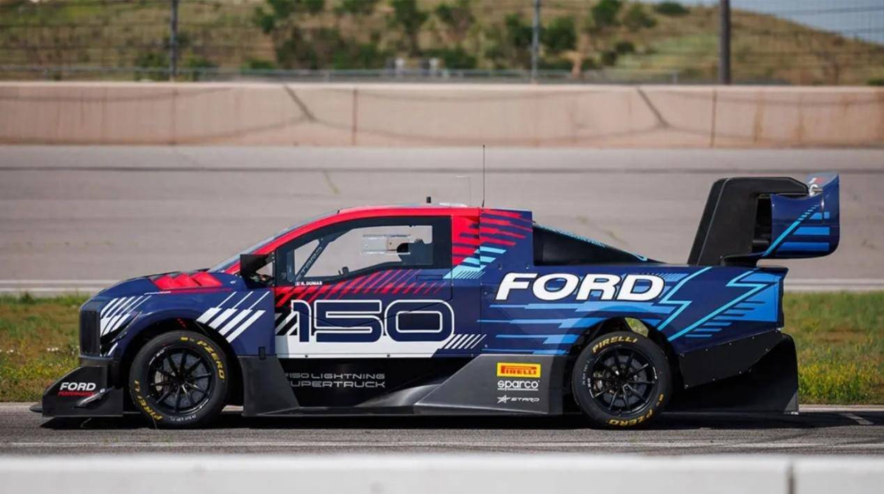 福特F-150電動皮卡,如何擊敗一眾超跑,贏得古德伍德速度節冠軍