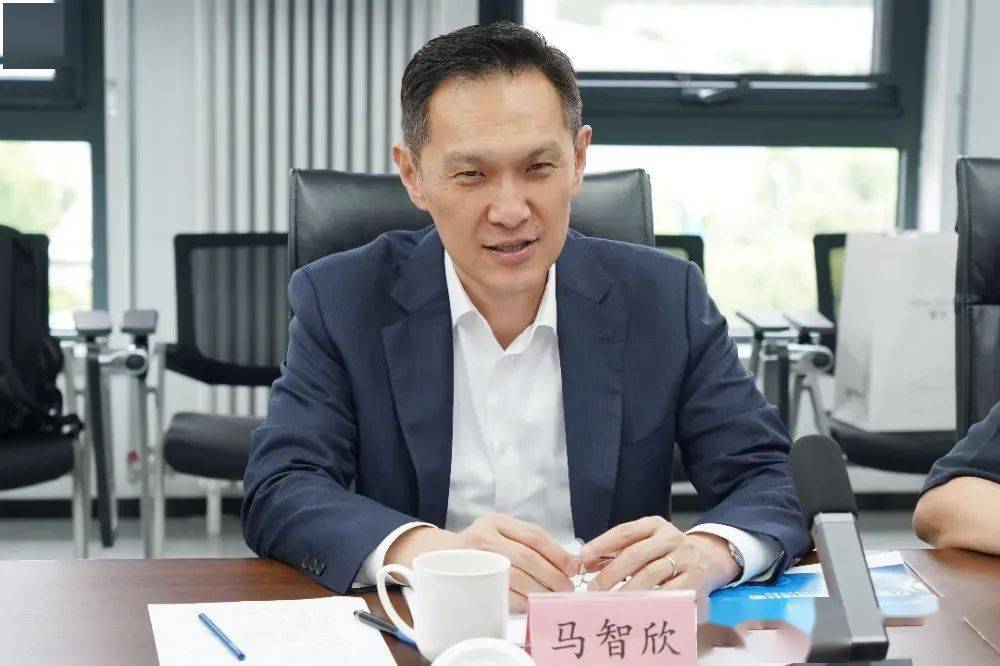 日產(chǎn)汽車公司執(zhí)行委員會(huì)成員、日產(chǎn)中國(guó)管理委員會(huì)主席、東風(fēng)汽車有限公司總裁馬智欣一行到訪中國(guó)汽車工程學(xué)會(huì)