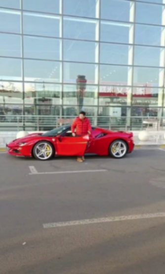 魏建軍放大招!長城V8超跑首秀 魏建軍放大招!長城V8超跑首秀