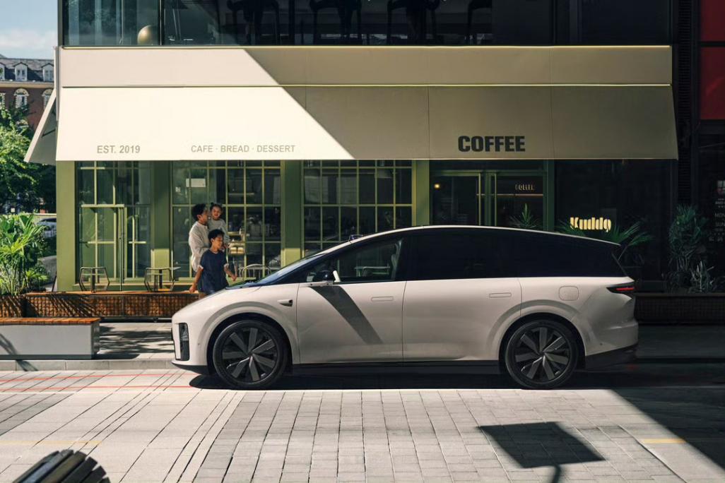 理想、樂道、問界、特斯拉旗下純電六座SUV車型 純電六座SUV,誰主沉浮?