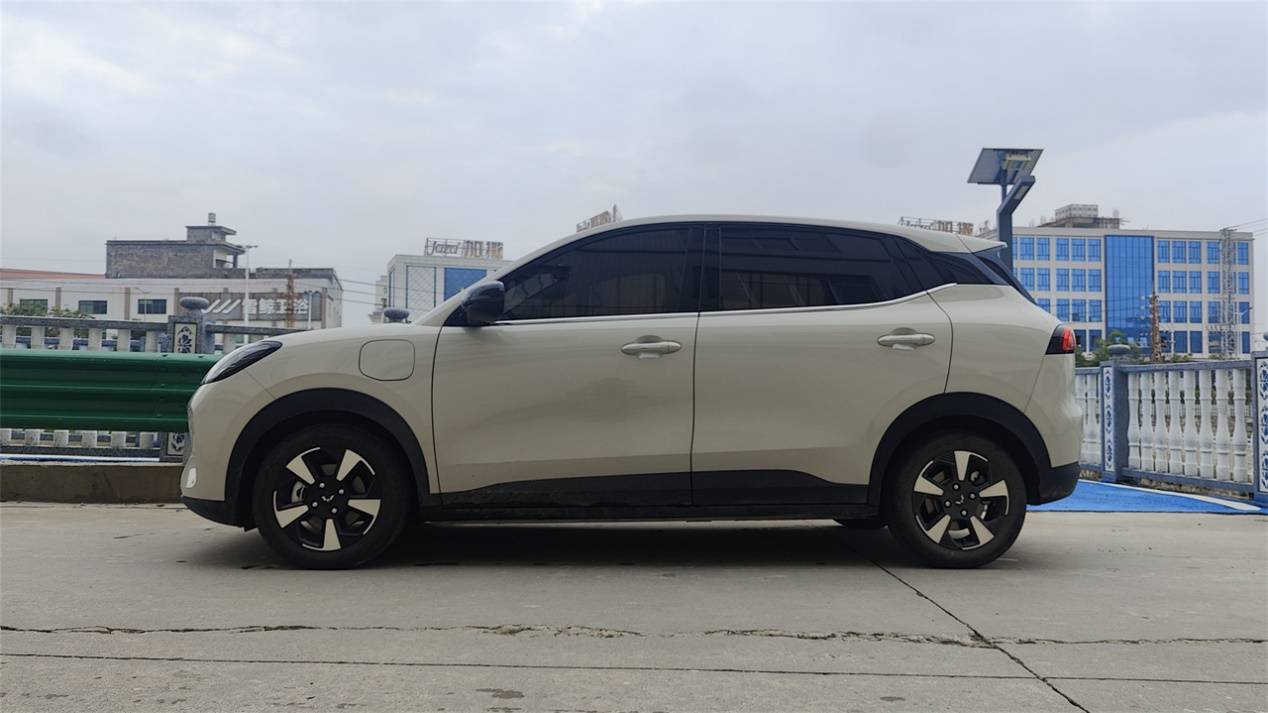 獨立試駕五菱繽果PLUS:3萬多的工具車,但不是廉價“老頭樂”