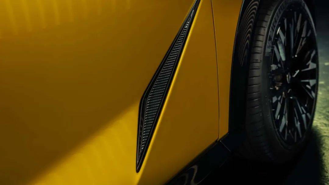 全新謳歌RSX原型車發布,不再是轎跑,但未來感顏值拉滿