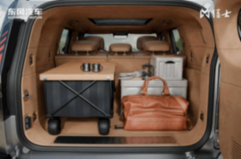 31.99萬元起售,華為智駕加持,東風猛士M817正式上市