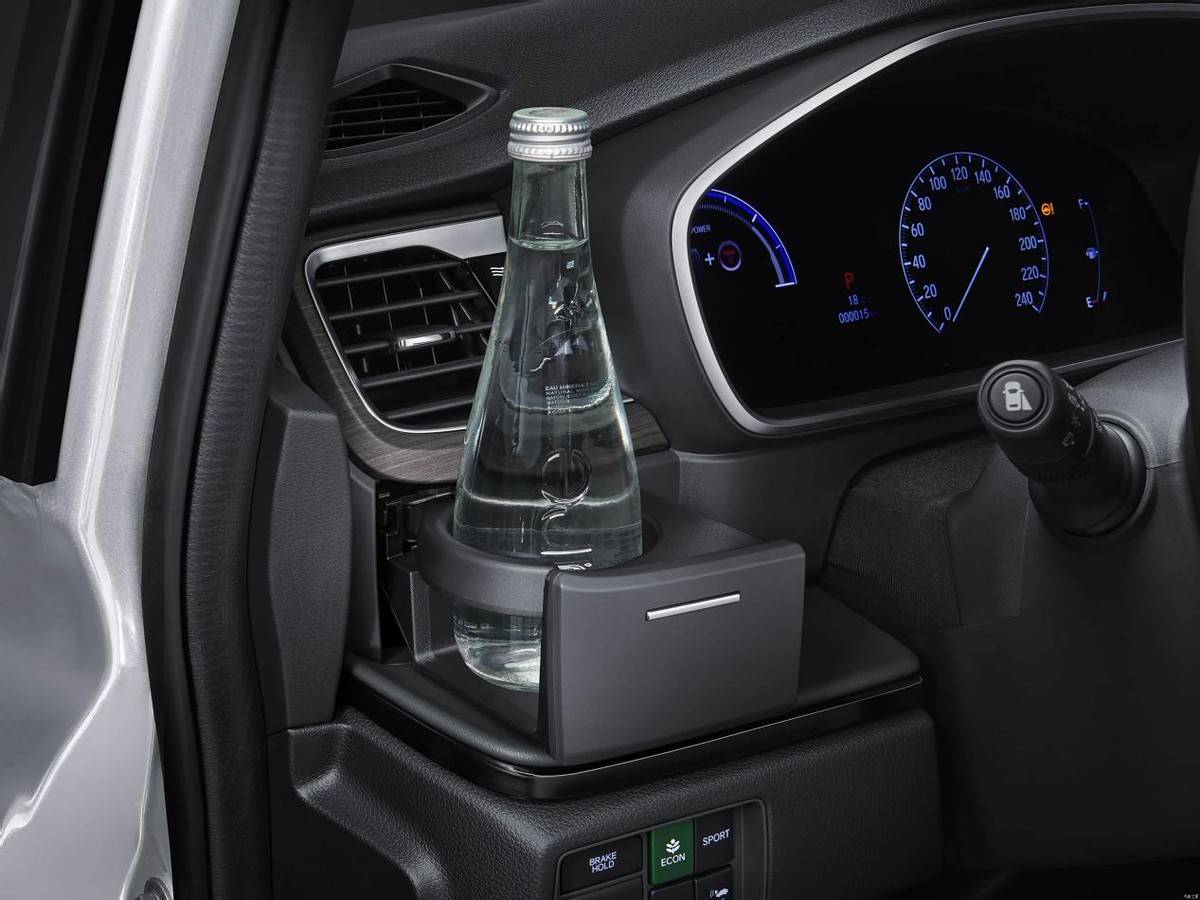 東風本田終于妥協!新款艾力紳官降3萬上市,配置升級,銷量能漲?