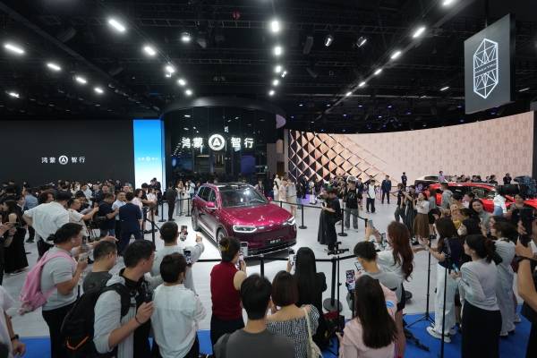 高山7亮相成都車展,魏牌持續(xù)發(fā)力品牌向上