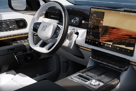 2025成都車展熱門新車匯總,自主品牌強勢、合資品牌精品、超豪華品牌缺席