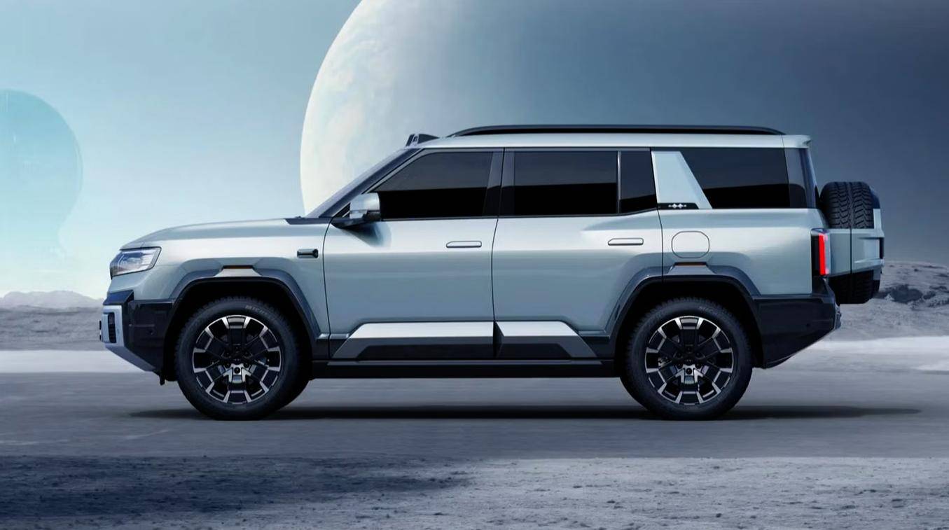 方程豹豹8偽裝車現(xiàn)身澳洲 將以Denza B8名稱銷售 前臉與國內(nèi)有所不同