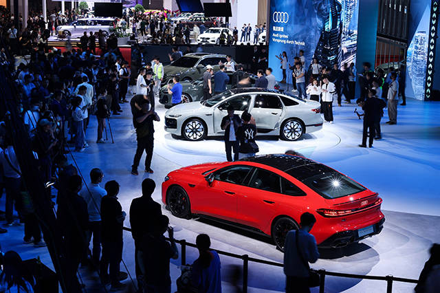 轉(zhuǎn)型“扭到大動(dòng)脈”,超八成車企利潤(rùn)下滑