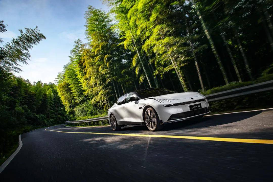 20萬(wàn)級(jí)插混轎車,冷門市場(chǎng)也能出爆款車?