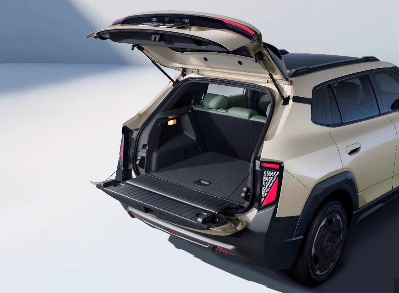 同級獨有天地門 大空間超舒適 東風奕派納米06有多值?