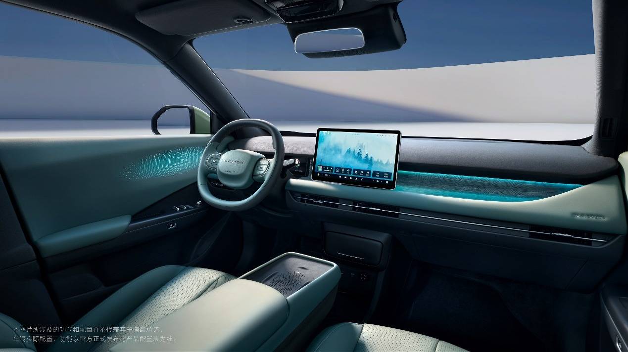 同級獨有天地門 大空間超舒適 東風奕派納米06有多值?