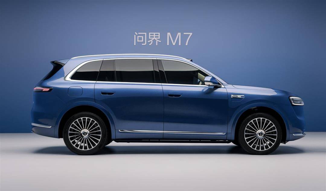 全新問界M7和尚界H5這兩臺重磅新車同時上市,可以說車圈的流量都涌向這兩臺車了