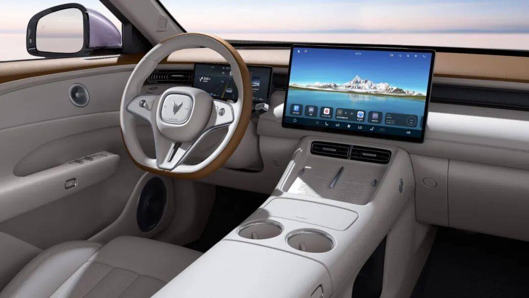 不止是“華為全家桶” 為什么是嵐圖FREE+成爆款又殺進前三?