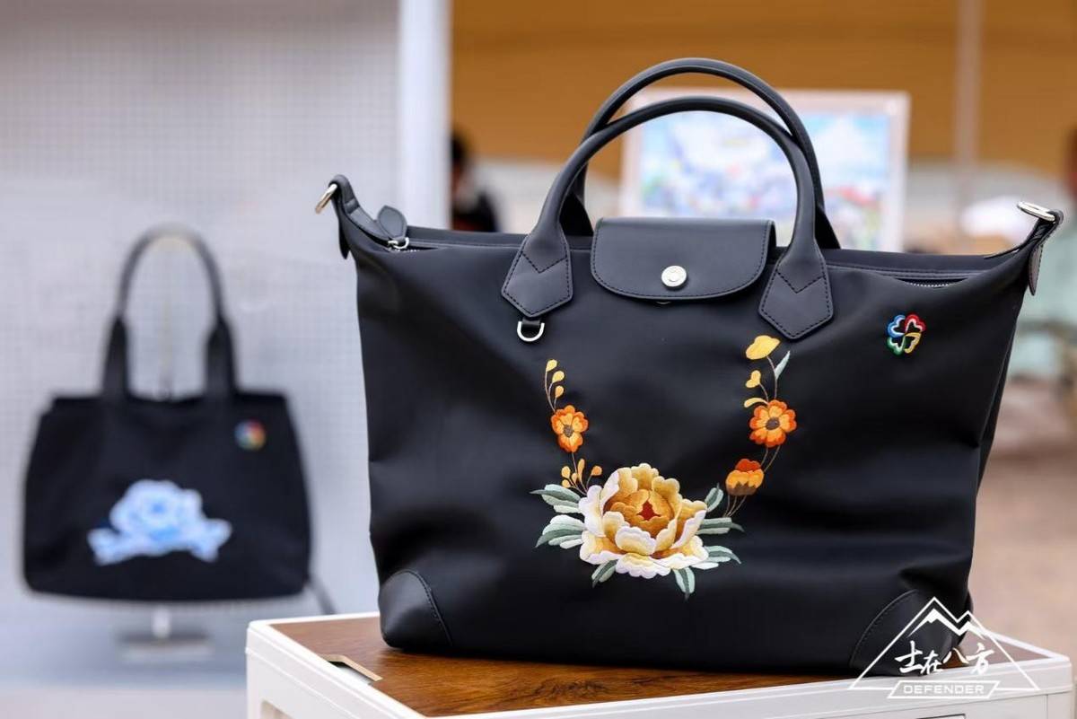 從性能傳奇到公益行者:捷豹路虎愛滿征途