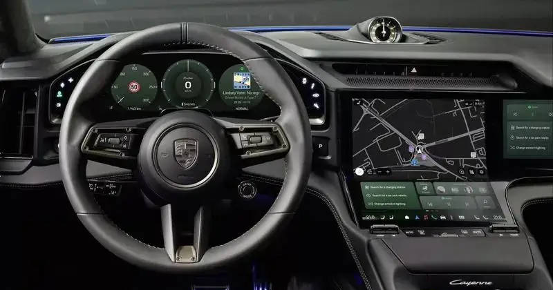 升級大彩電 全新保時捷純電Cayenne內飾官圖發布