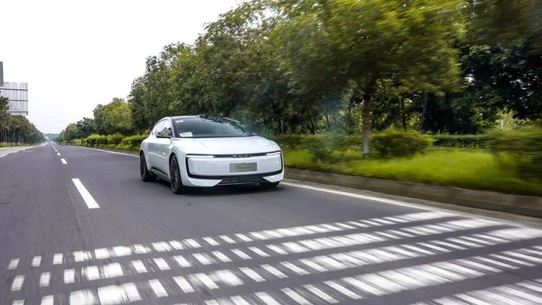 20萬出頭的合資中型車,入門版真的劃算嗎?