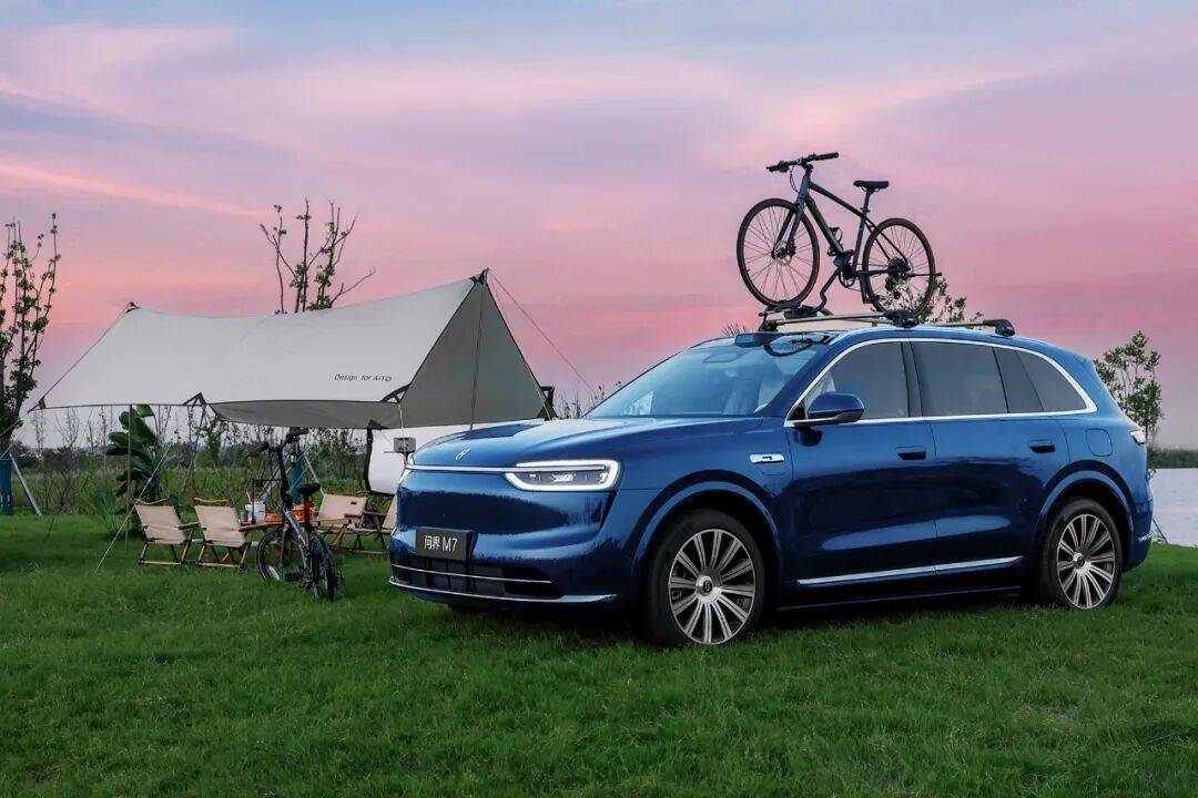 全新問界M7購車指南:標配即豪華,哪款最值得入手?